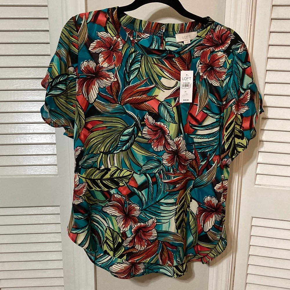 NWT Loft Outlet multicolor blouse SZ Small